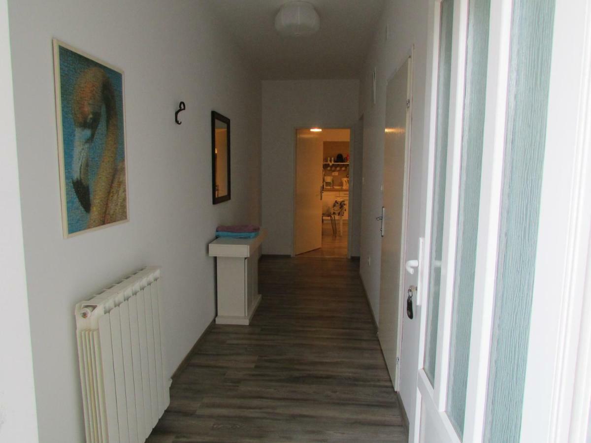 Apartment Karmen Umag Exterior photo