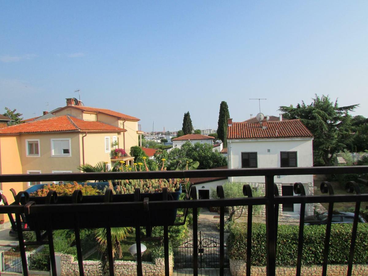 Apartment Karmen Umag Exterior photo